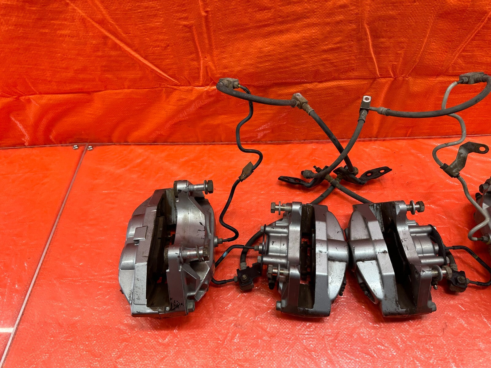 08 15 INFINITI G37 & Q60 SPORT   AKEBONO   BRAKE CALIPERS LEFT & RIGHT   OEM 19019