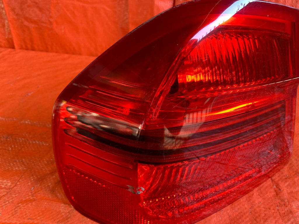 OEM 06 2007 2008 BMW E90 SEDAN DRIVER LEFT INNER TAIL LIGHT LAMP 328i 330i 335i5