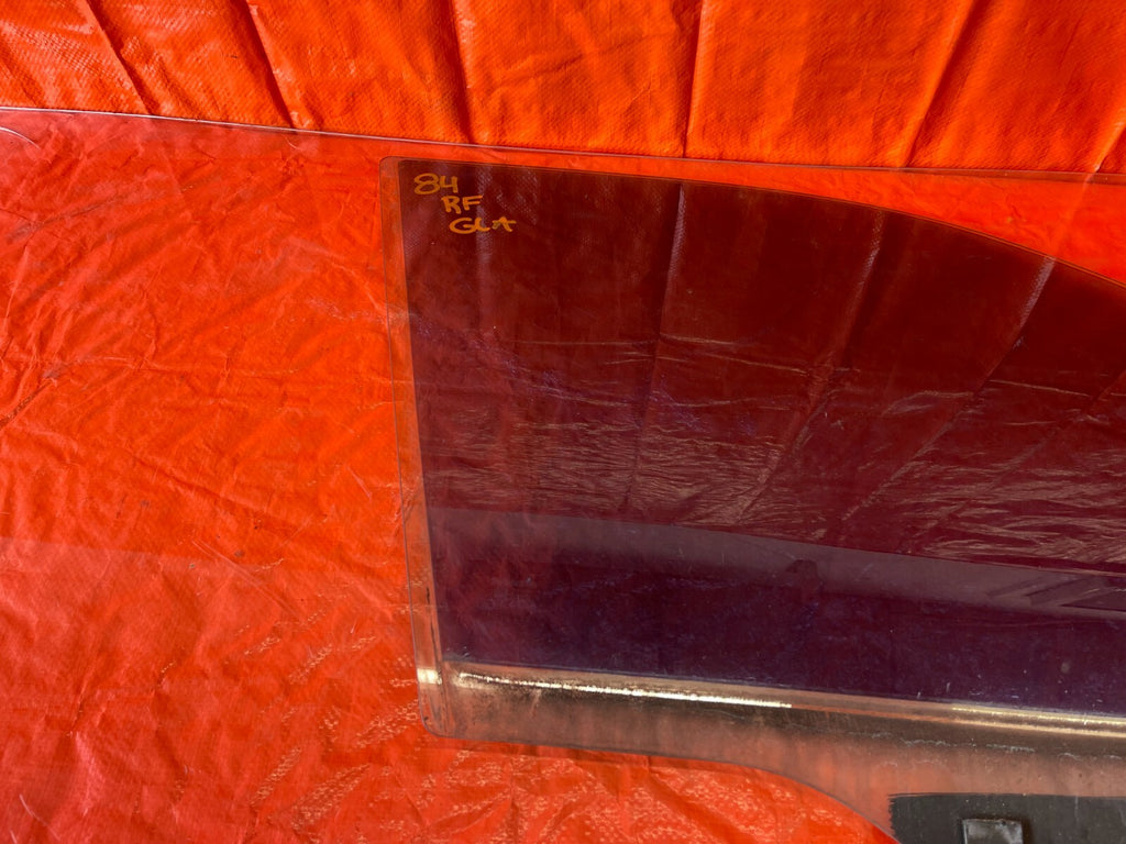 96 00 HONDA CIVIC 4D SEDAN   PASSENGER RIGHT FRONT   WINDOW GLASS   OEM #846