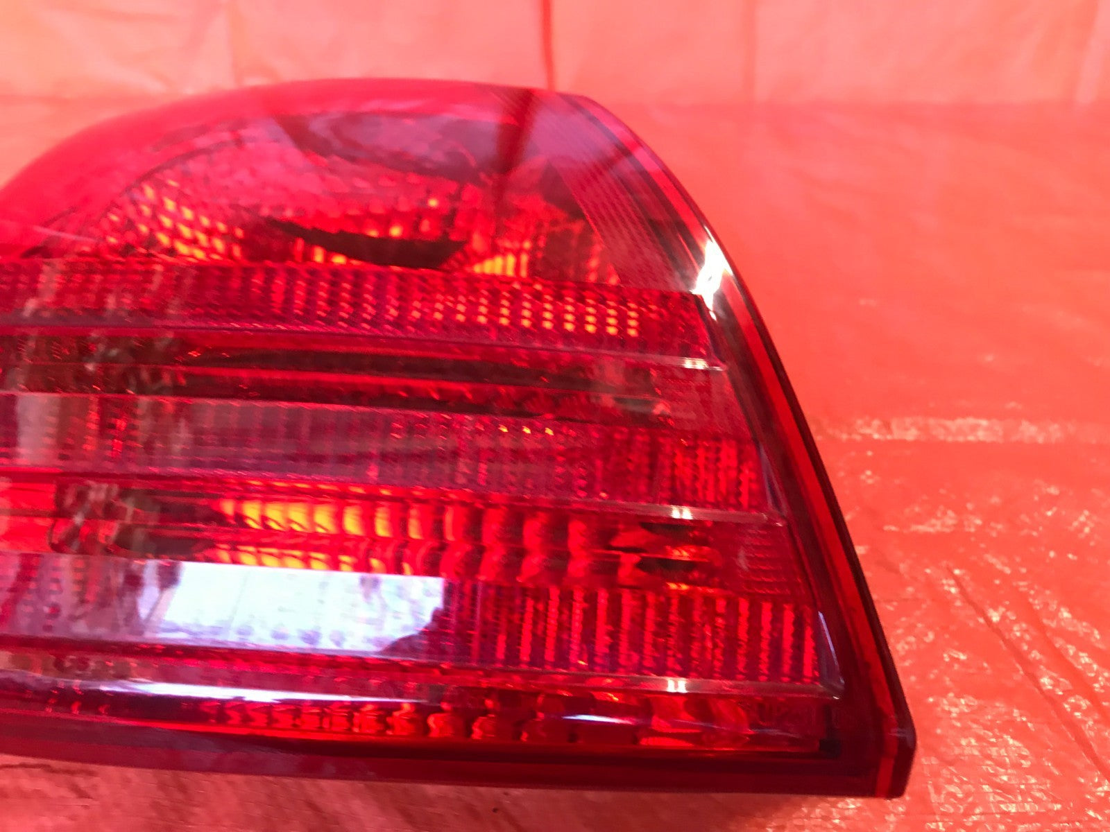 OEM 2010 2011 2012 NISSAN ROGUE DRIVER LEFT OUTER TAIL LIGHT LAMP L LH 10 111