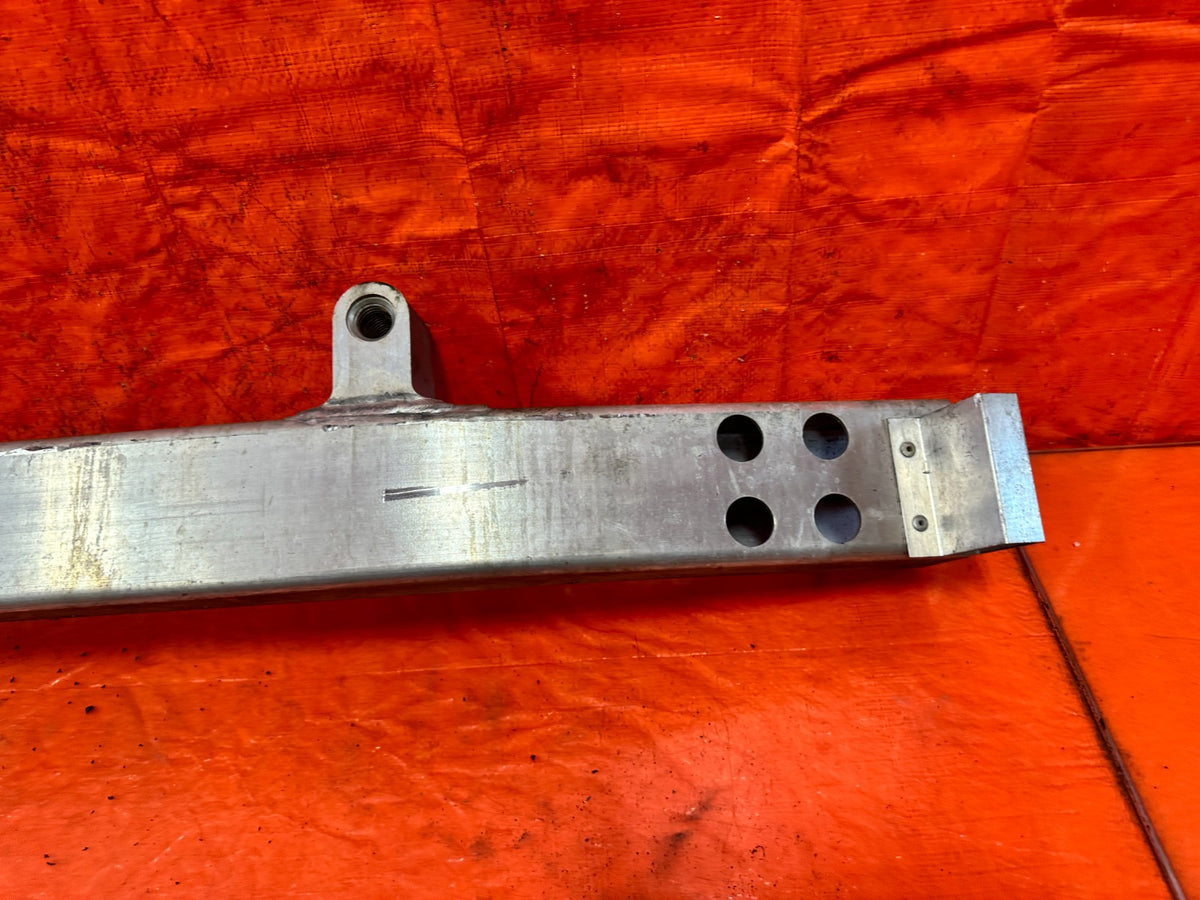 08-15 INFINITI G37 COUPE - FRONT CRASH BEAM REINFORCEMENT IMPACT RE BAR OEM  3292