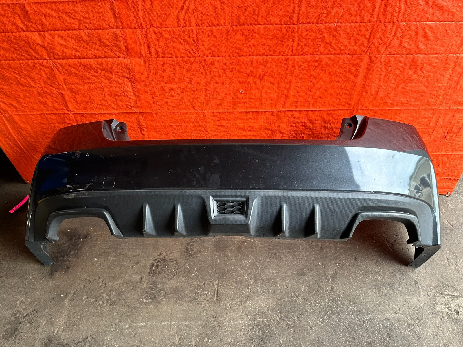 15 21 SUBARU WRX & STI   REAR BUMPER COVER   W/ DIFFUSER   OEM #2664