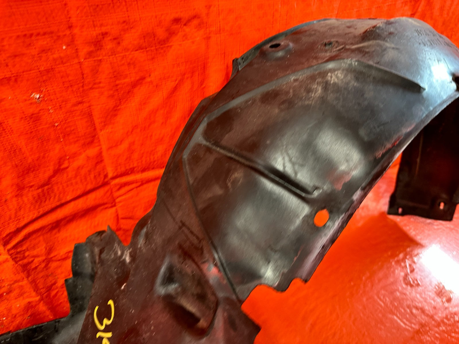 96 98 HONDA CIVIC   FENDER LINER SPLASH SHIELD   DRIVER LEFT FRONT   OEM #3194