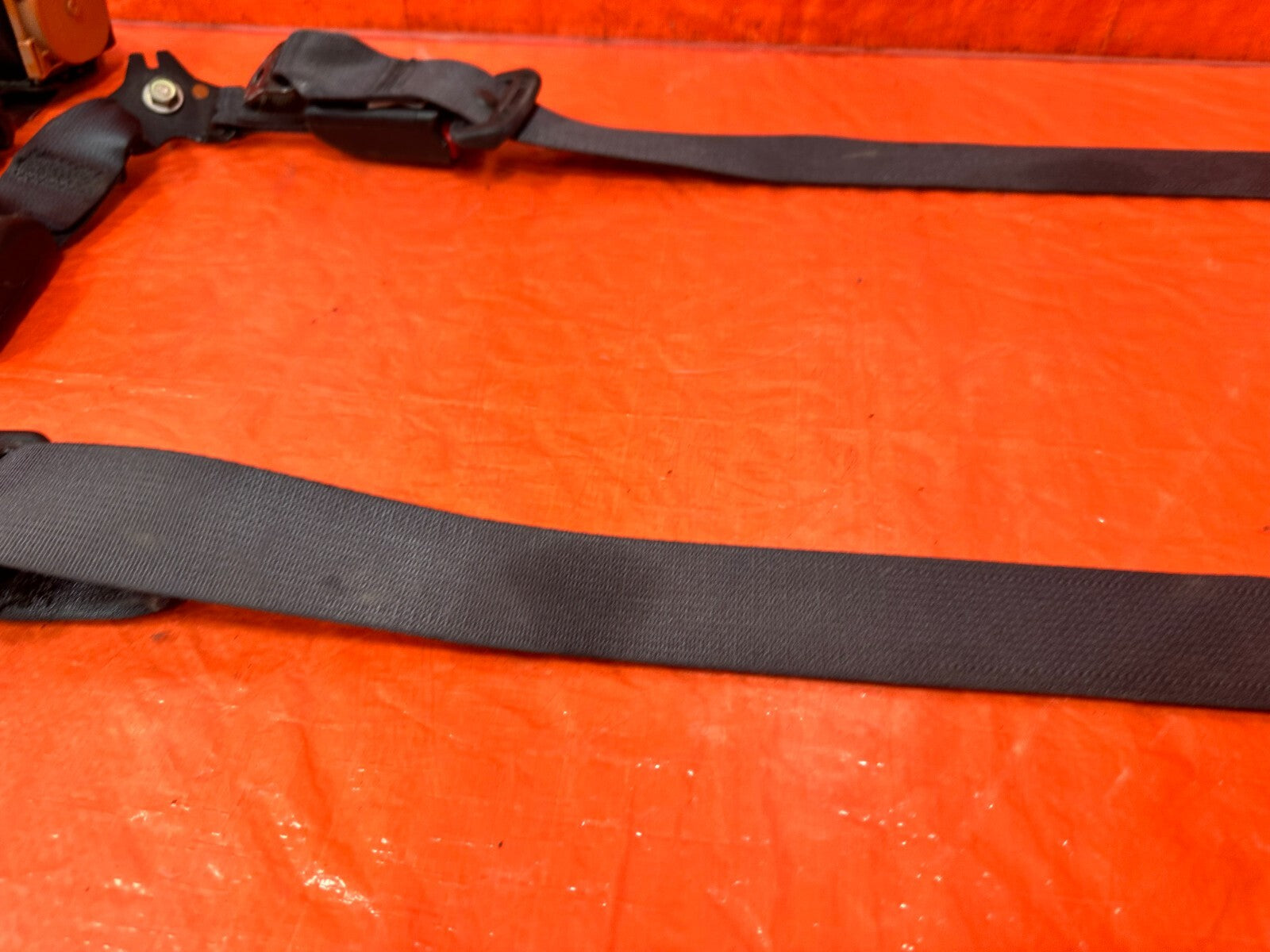 2013 13 SUBARU WRX STI WAGON REAR SEAT BELT SET LEFT & RIGHT SEAT BELTS OEM 2837