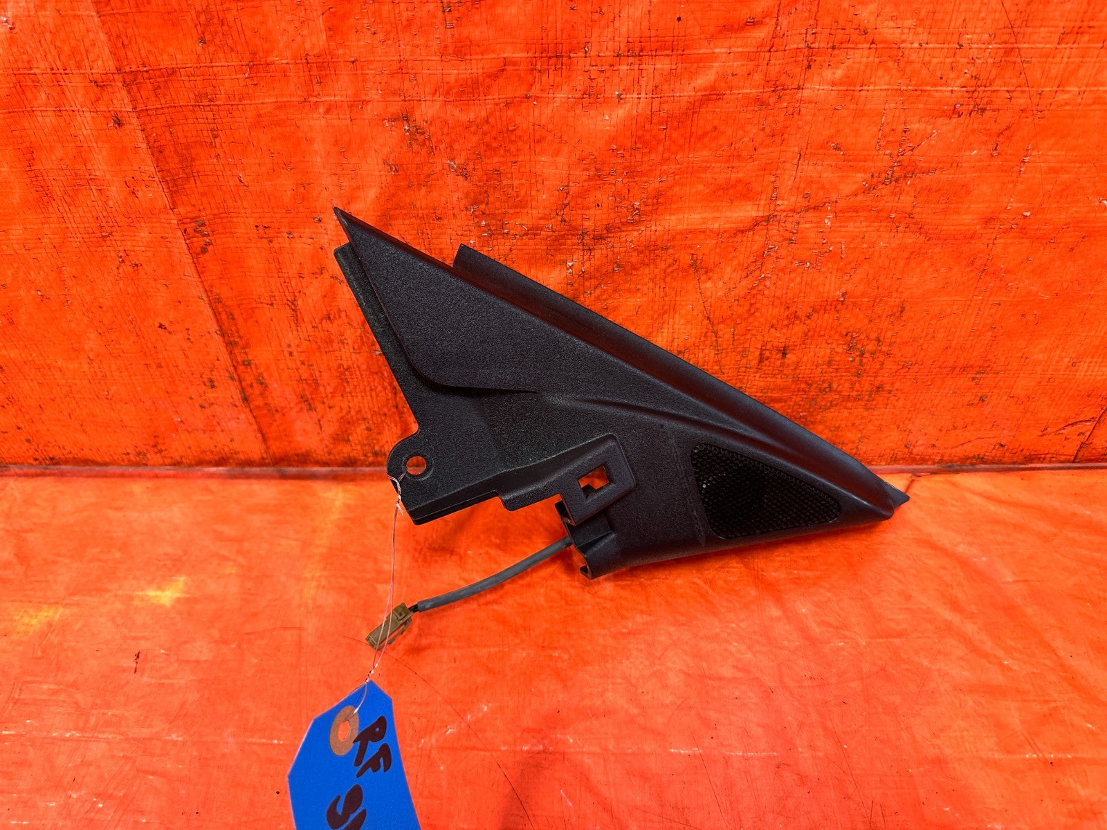 2008 2015 INFINITI G37 Q60 RIGHT PASSENGER BOSE DOOR PILLAR TWEETER OEM 3290