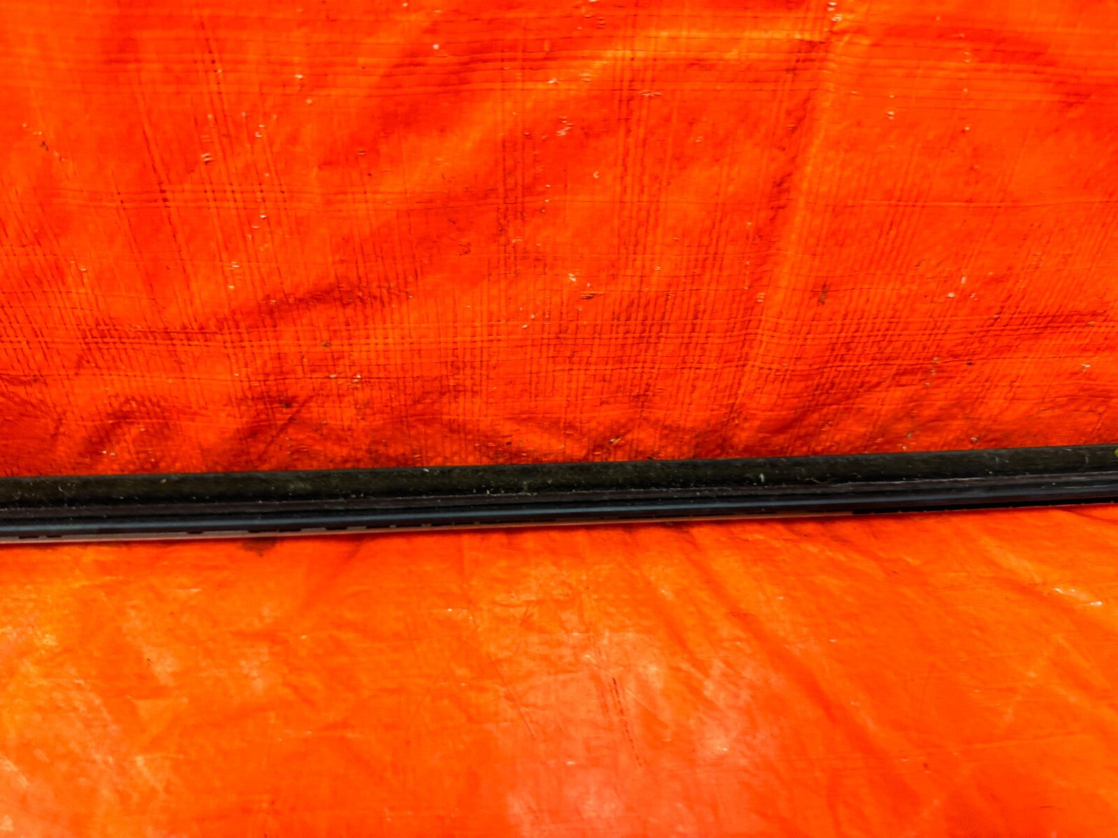 04 08 ACURA TSX   PASSENGER RIGHT FRONT EXTERIOR GLASS TRIM   OEM FACTORY #2919