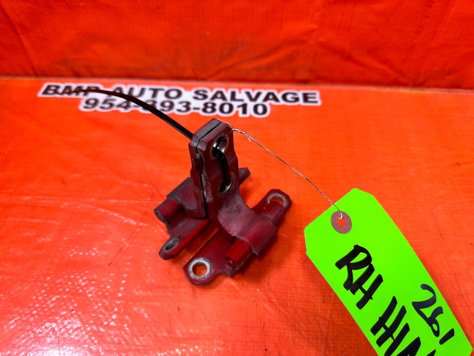 02 10 LEXUS SC430   DOOR HINGE SET   UPPER & LOWER   RIGHT SIDE   OEM #2615