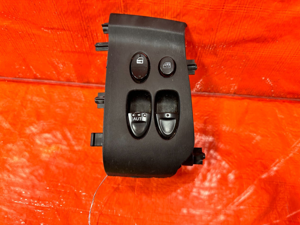 06 11 CIVIC 2D COUPE   MASTER WINDOW SWITCH   DRIVER LEFT SIDE   OEM #2643