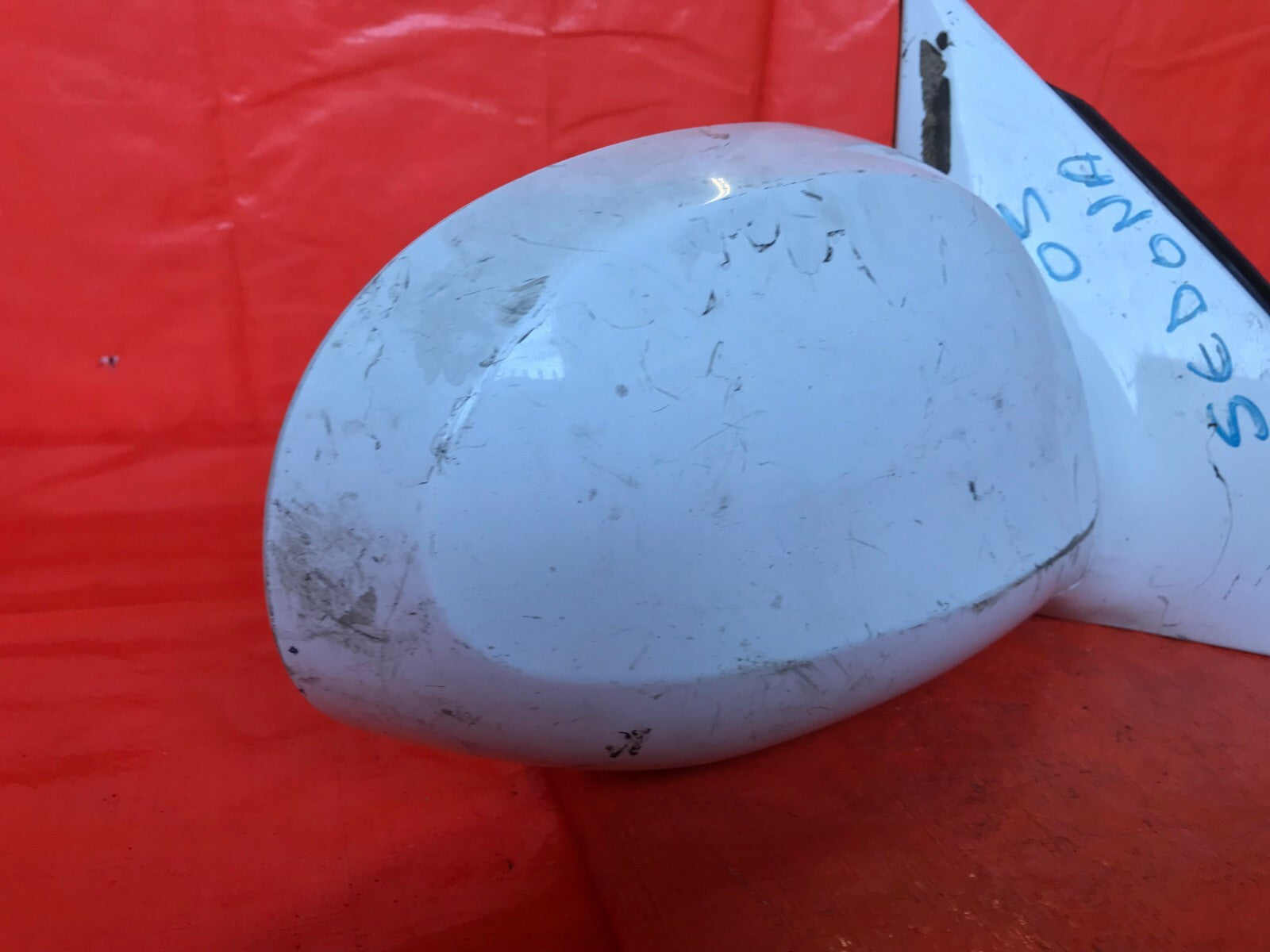 OEM 2004 2005 KIA SEDONA PASSENGER RIGHT SIDE VIEW MIRROR   7 PIN   WHITE  1