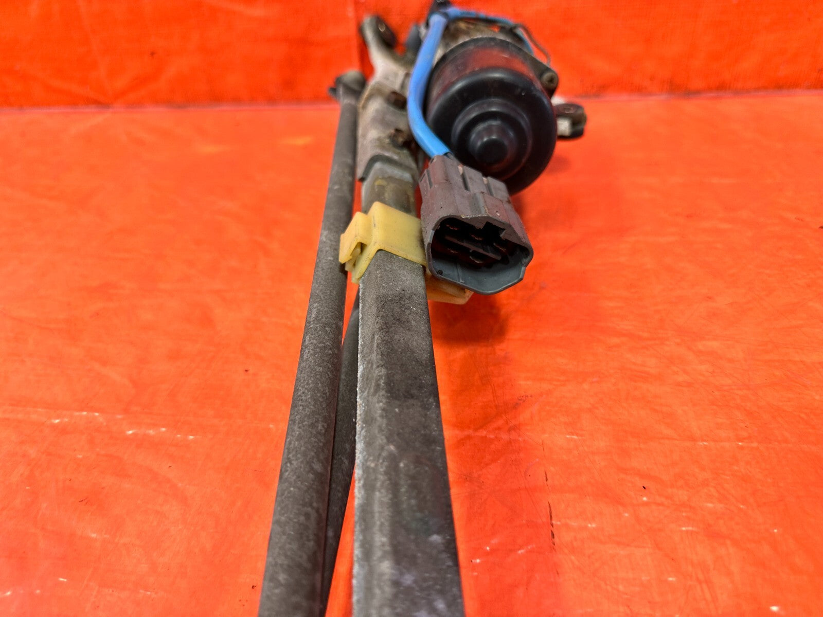 93 97 HONDA DEL SOL   WINDSHIELD WIPER MOTOR W/ LINKAGE   OEM FACTORY #2945
