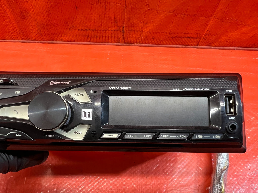 96 00 HONDA CIVIC   DUAL BRAND   XDM16BT AM FM RADIO MP3 PLATER   #1738