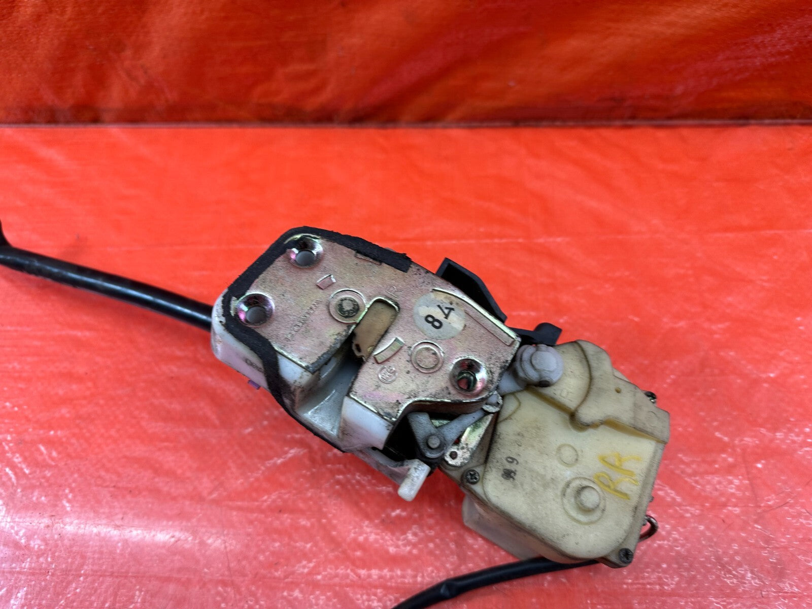 94 01 INTEGRA SEDAN   PASSENGER RIGHT REAR DOOR LOCK ACTUATOR   OEM FACTORY #2284