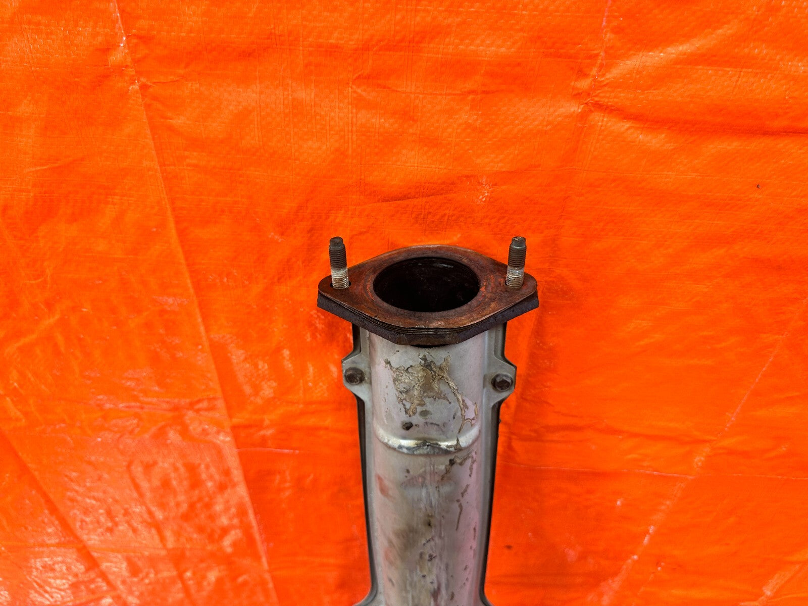03 05 INFINITI G35 COUPE   CENTER EXHUAST MID PIPE Y PIPE   OEM #2981