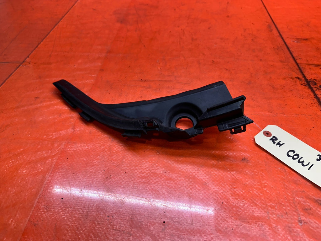 13 15 HONDA CIVIC SI 4D 2.4L RIGHT PASSENGER OUTER WINDSHIELD COWL TRIM OEM #3344
