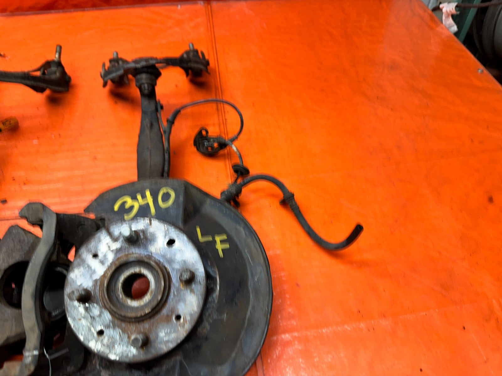 94-01 ACURA INTEGRA FRONT BIG BRAKE SPINDLES KNUCKLES HUB CONVERSION PAIR #3407