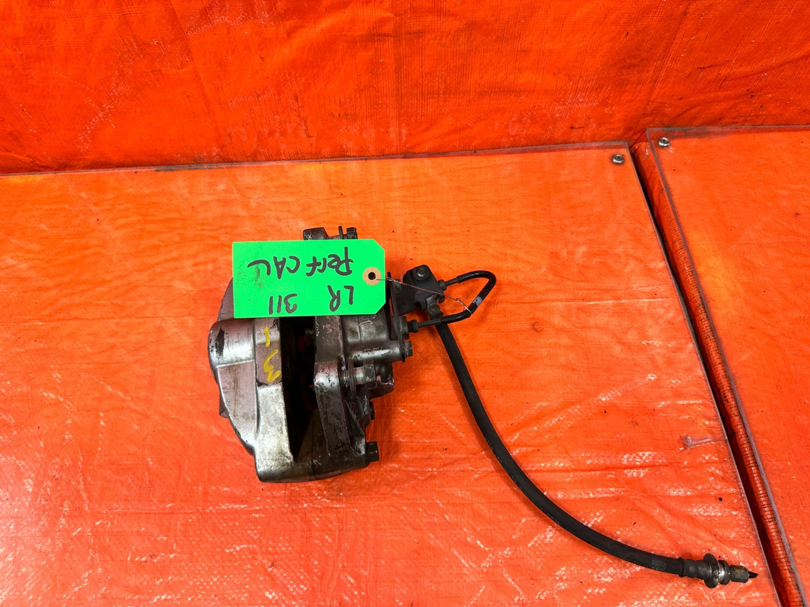 08 15 G37 Q60 14 23 Q50 SPORT   AKEBONO   DRIVER LEFT REAR CALIPER OEM 3115