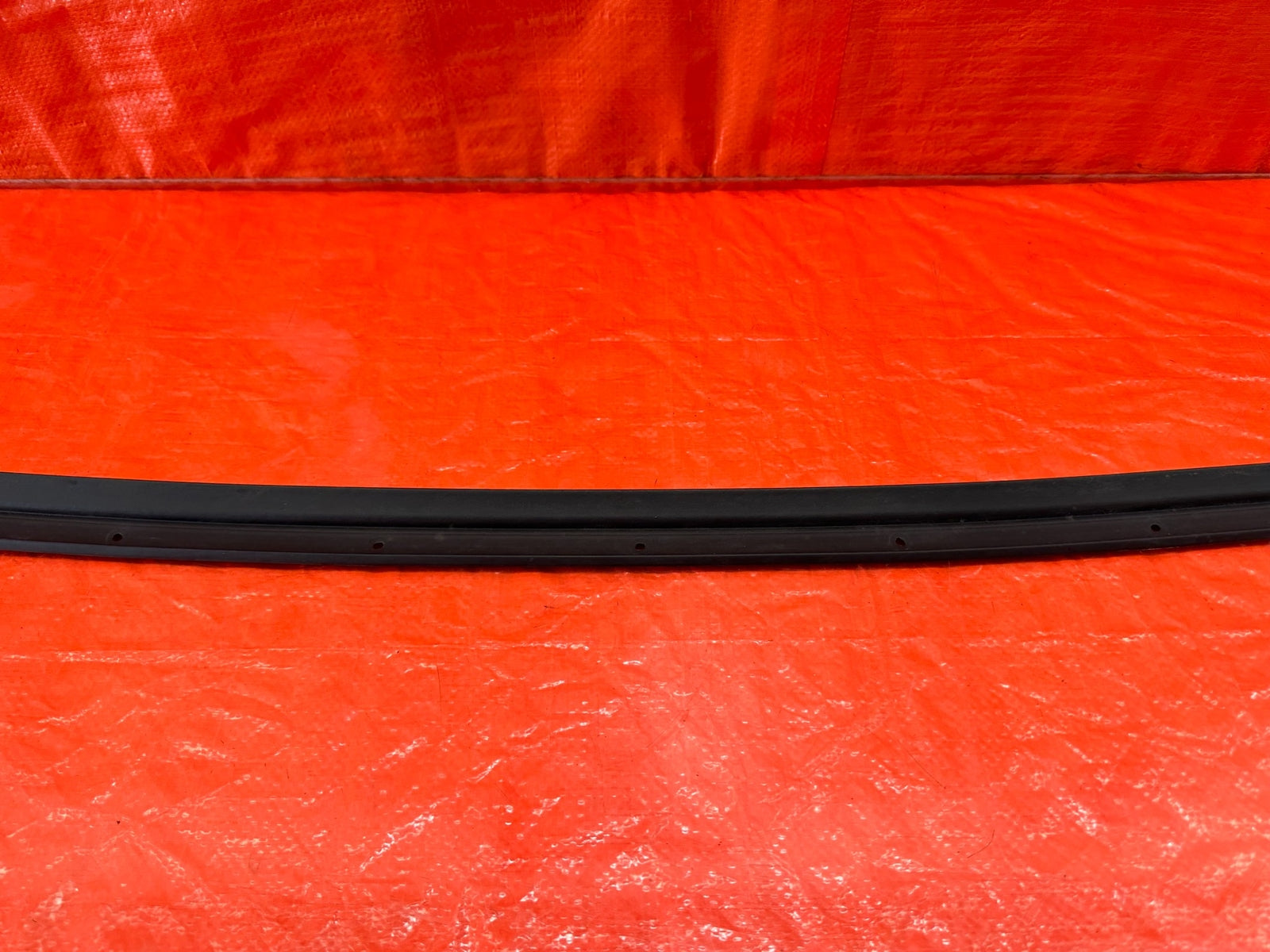 14 18 INFINITI Q50   DRIVER LEFT FRONT   LOWEER DOOR WEATHER STRIP   OEM #1856