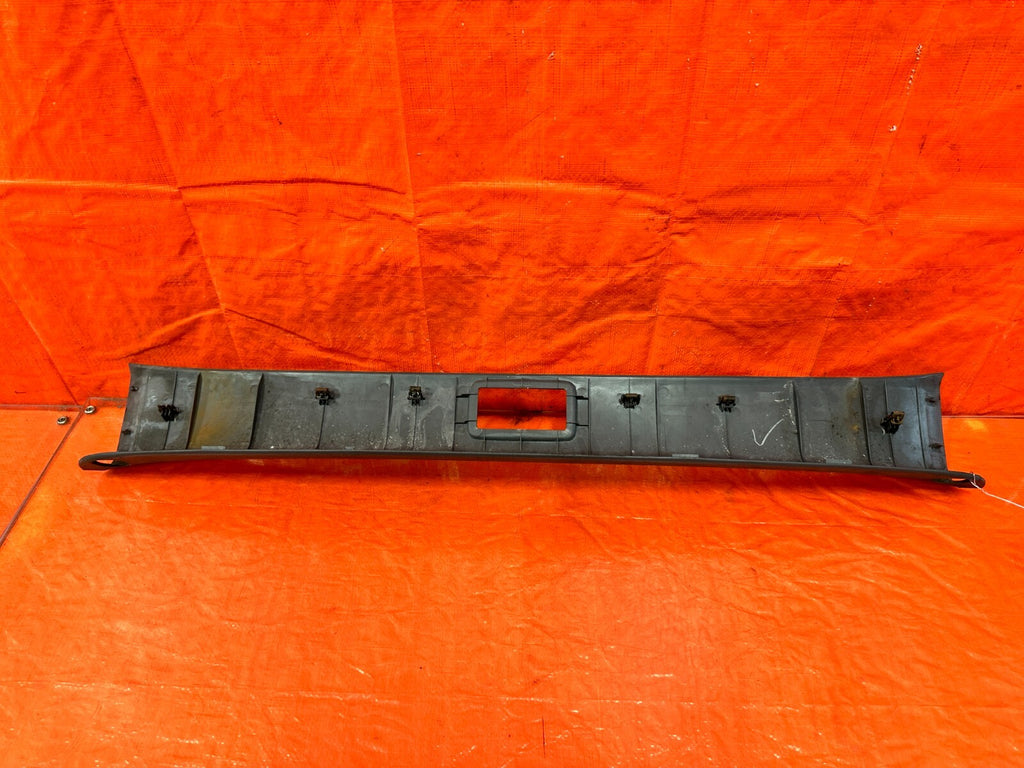 93 95 HONDA DEL SOL   DOME MAP READING LIGHT LAMP OVERHEAD TRIM PLASTIC OEM #2946