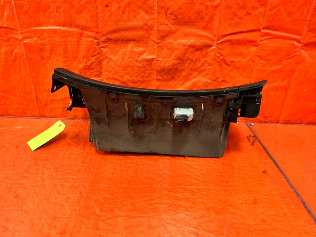13 16 HYUNDAI GENESIS COUPE   GLOVE BOX ASSEMBLY   BLACK COLOR   OEM #2991