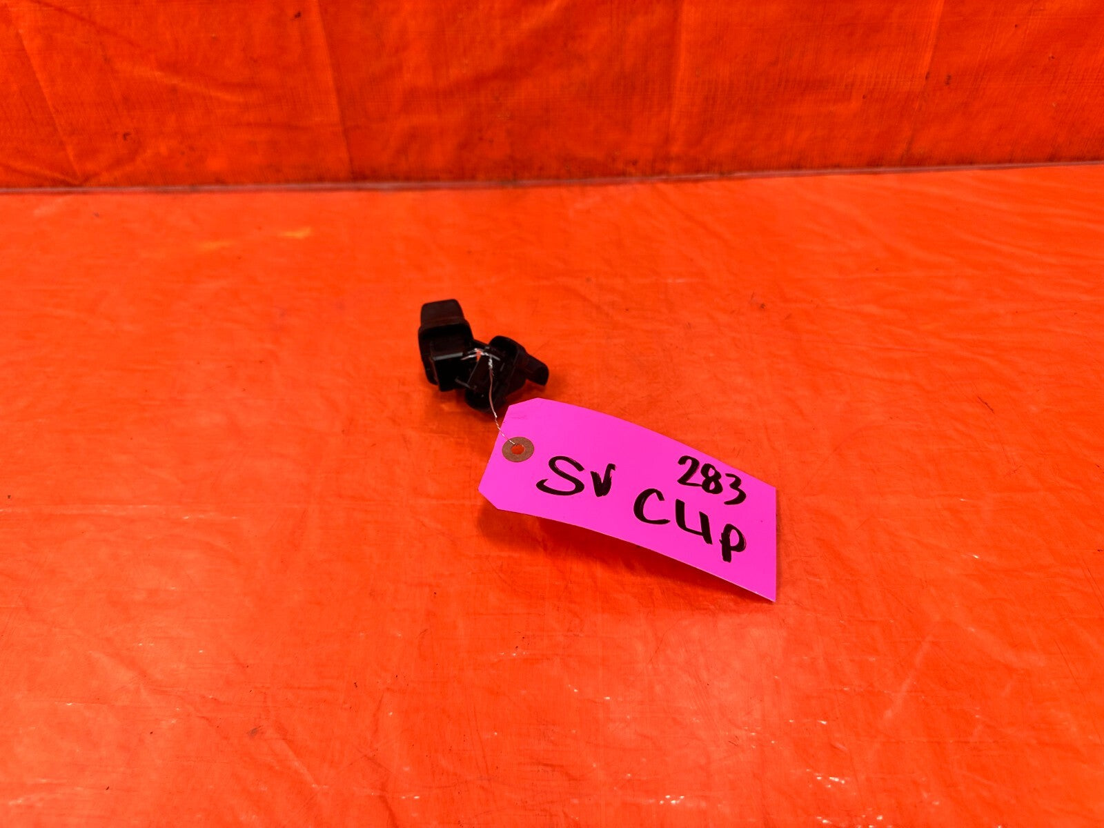 08 21 SUBARU IMPREZA WRX & STI   SUN VISOR CLIPS   OEM FACTORY #2834