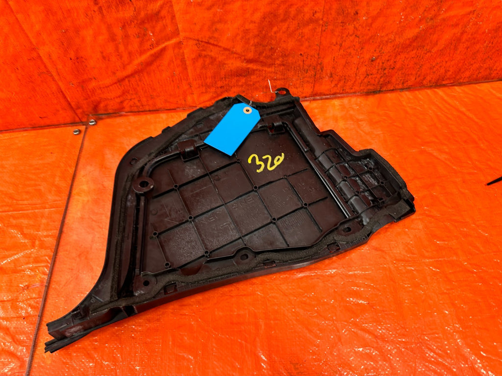 08 15 INFINITI G37 COUPE & CONVERTIBLE   BRAKE FLUID COVER PLASTIC TRIM OEM 3207