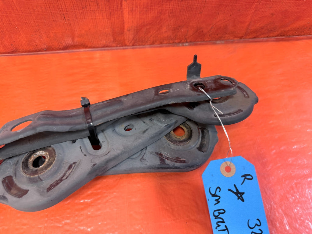 09 14 ACURA TSX   REAR SUB FRAME CROSSMEMBER MOUNTING BRACKETS BRACES OEM #3213