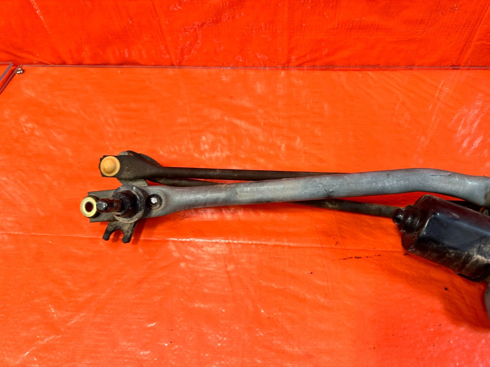 96 00 HONDA CIVIC   WINDSHIELD WIPER MOTOR AND WIPER LINKAGE COMBO   OEM #BLUEM14