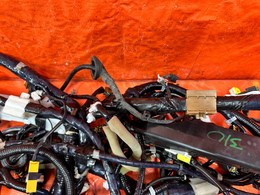 09 10 INFINITI G37 CONVERTIBLE   BODY HARNESS   24014 1NY0B   OEM 3105