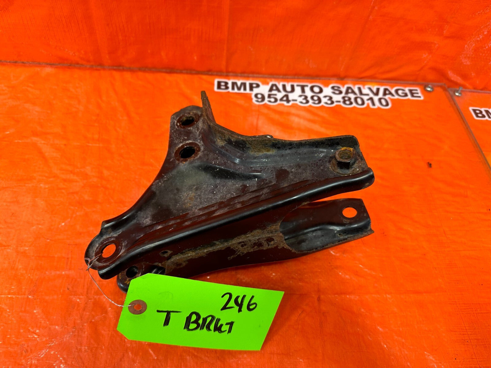 94 01 ACURA INTEGRA   AUTOMATIC   REAR TRANSMISSION BRACKET   OEM #2467