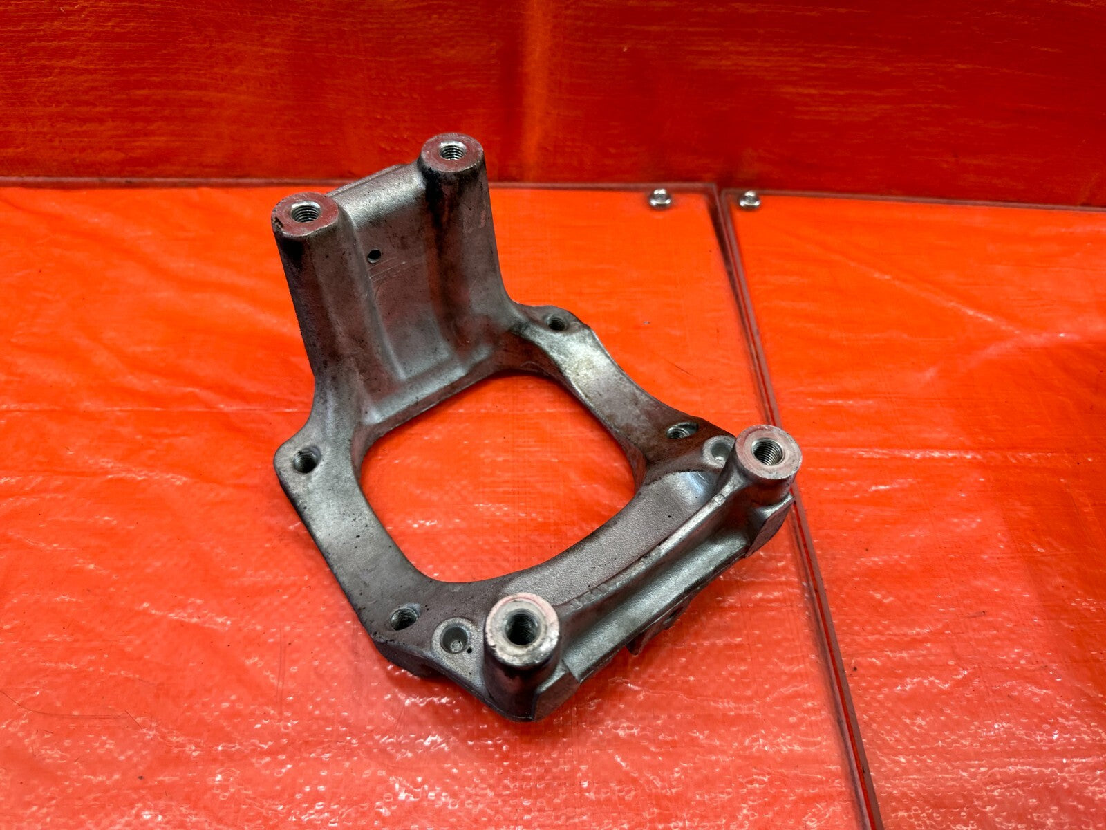 04 08 ACURA TSX   ALUMINUM ENGINE MOTOR MOUNT BRACKET   OEM FACTORY #1964