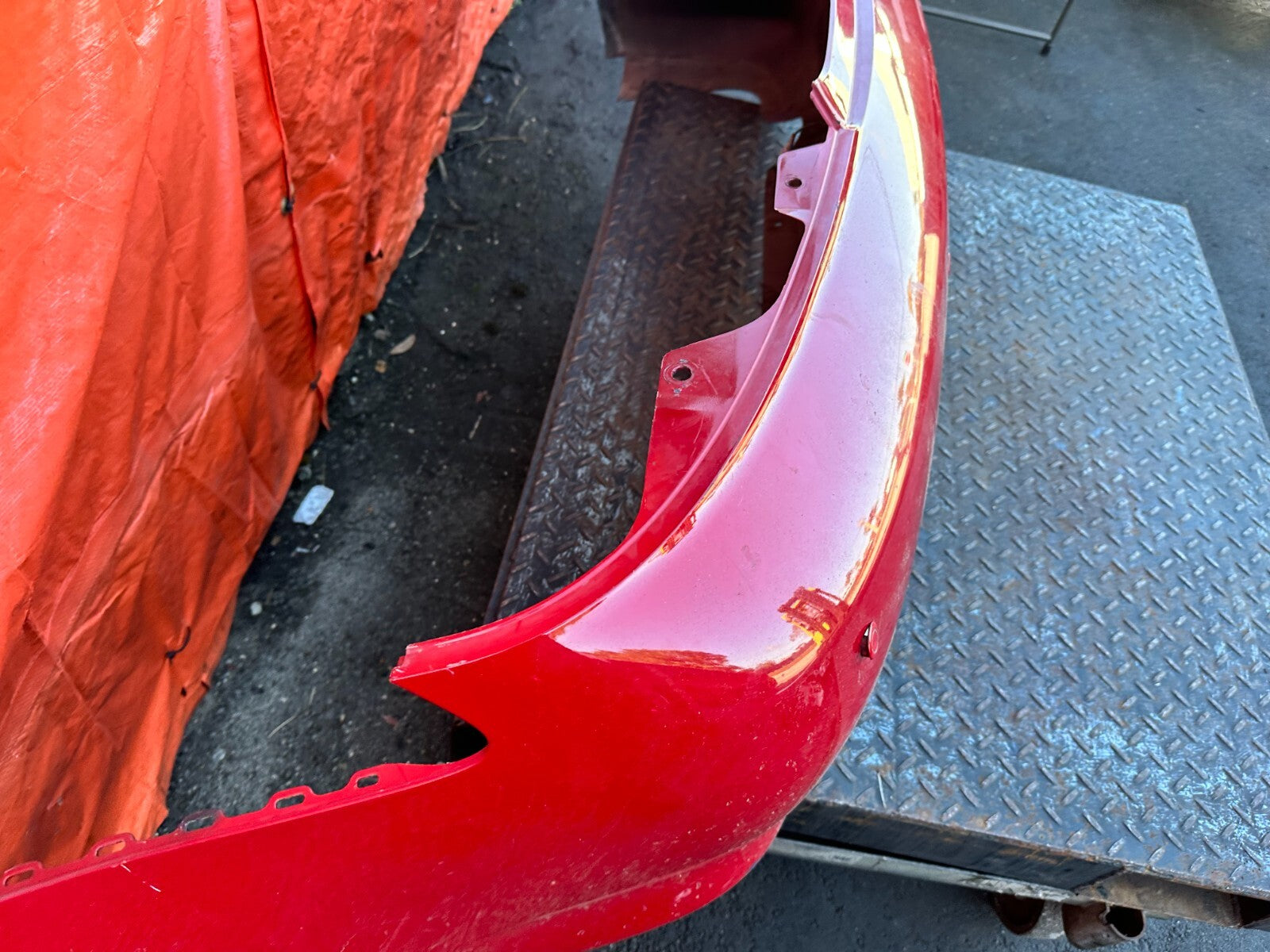 09 15 INFINITI G37 CONVERTIBLE   REAR BUMPER COVER   RED COLOR   OEM #27813