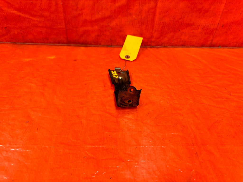 96 00 HONDA CIVIC POWER STEERING RESERVOIR TANK BOTTLE MOUNTING BRACKET OEM #2871