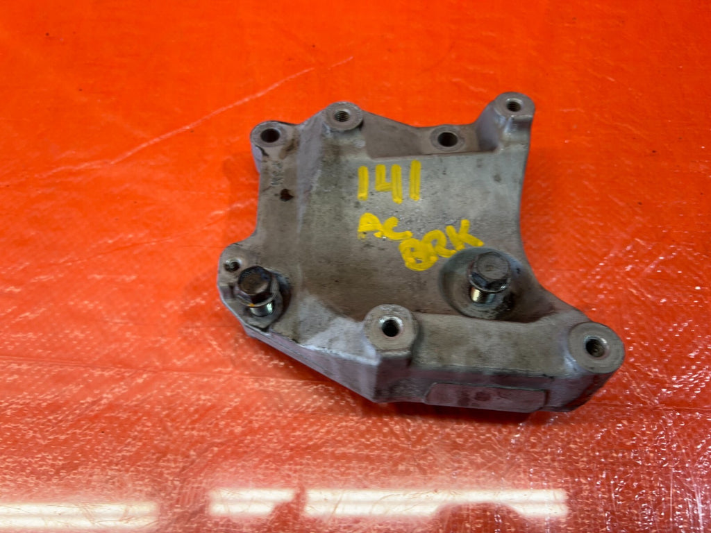 97 01 HONDA PRELUDE BASE & SH   H22A4 HVAC AC MOUNTING BRACKET OEM FACTORY 1415