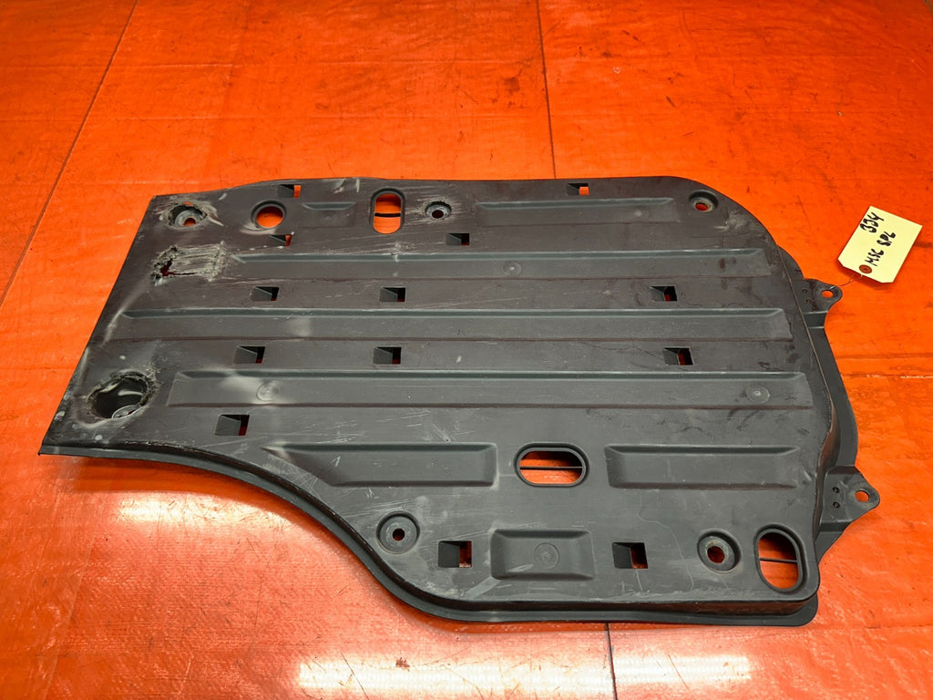 13 15 CIVIC SI 2.4L   74626 TR2 A000 FUEL TANK TRIM   OEM #3347