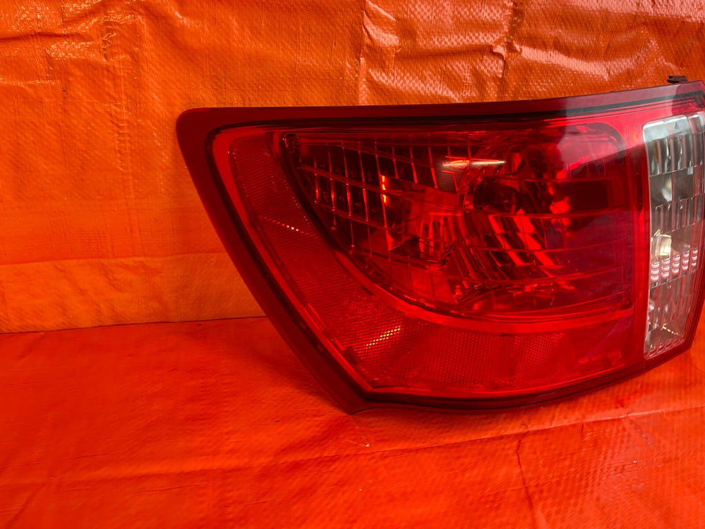 12 14 SUBARU IMPREZA WRX STi SEDAN   LEFT TAIL LIGHT DRIVER REAR OUTER OEM #747