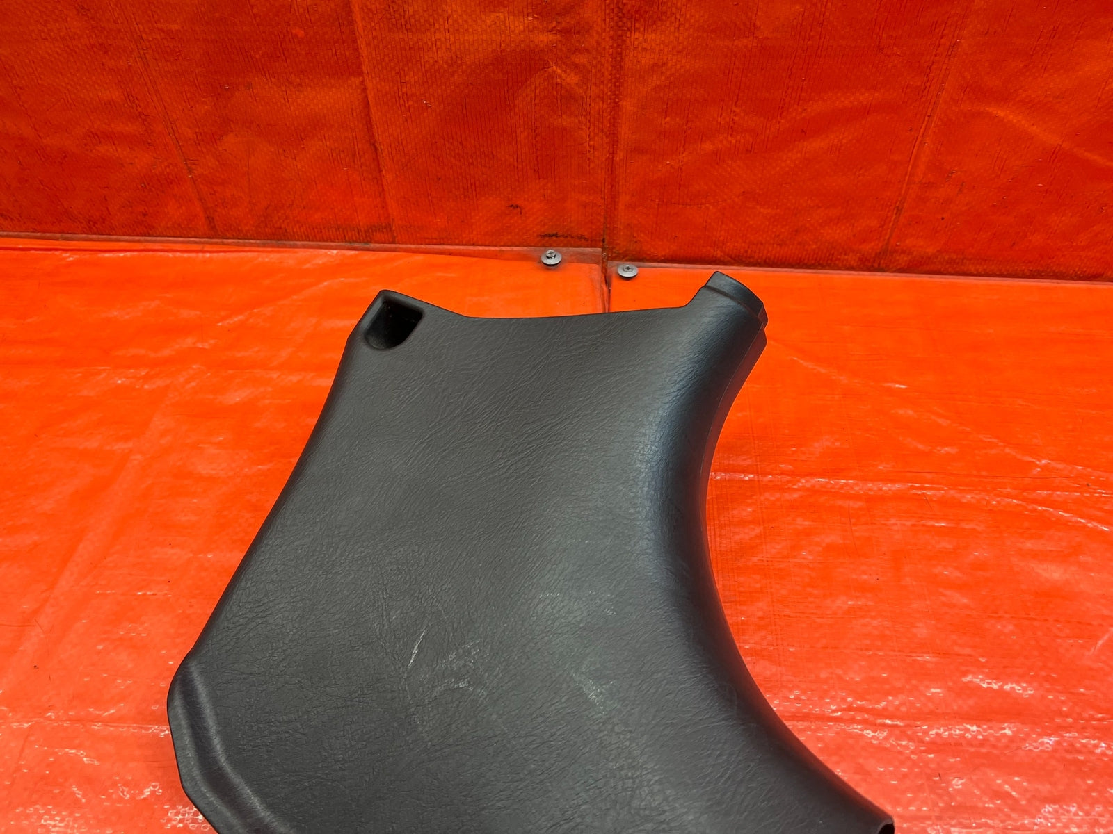 02 03 HONDA CIVIC SI EP3 HATCHBACK   KICK PANEL   PASSENGER RIGHT SIDE   OEM 1766