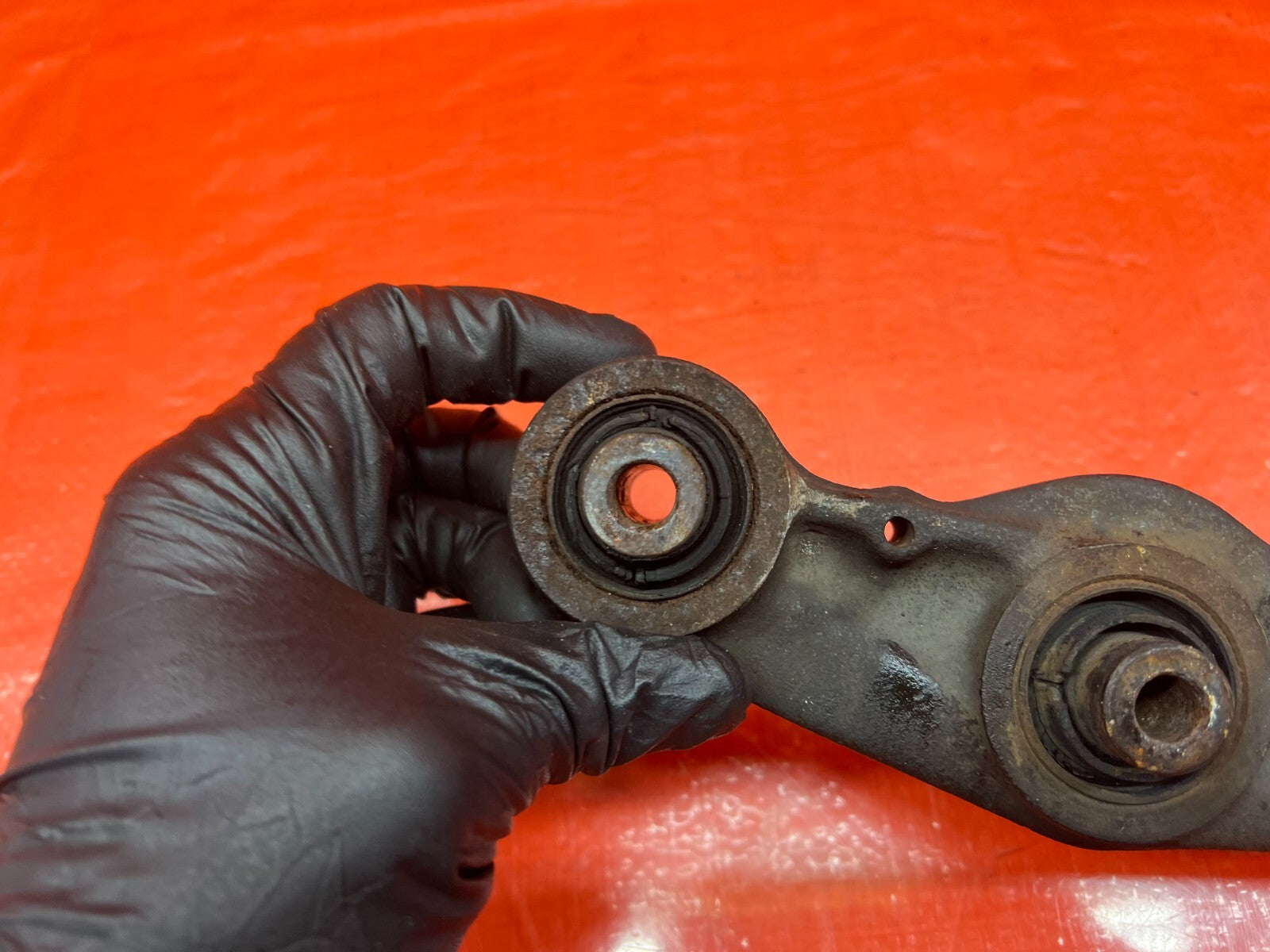 94   01 ACURA INTEGRA 2 DOOR   PASSENGER RIGHT REAR LOWER CONTROL ARM   OEM #1646