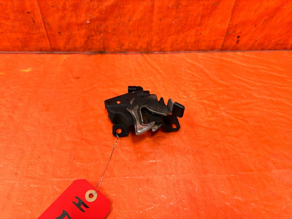 09 14 ACURA TSX   HOOD LATCH LOCKING MECHANISM LOCK   OEM FACTORY #3051