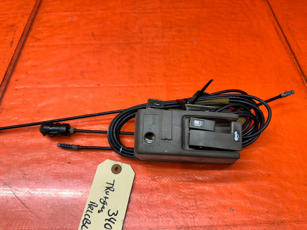 94-01 ACURA INTEGRA FLOOR FUEL DOOR TRUNK RELEASE LATCH LEVER ASSEMBLY #3408