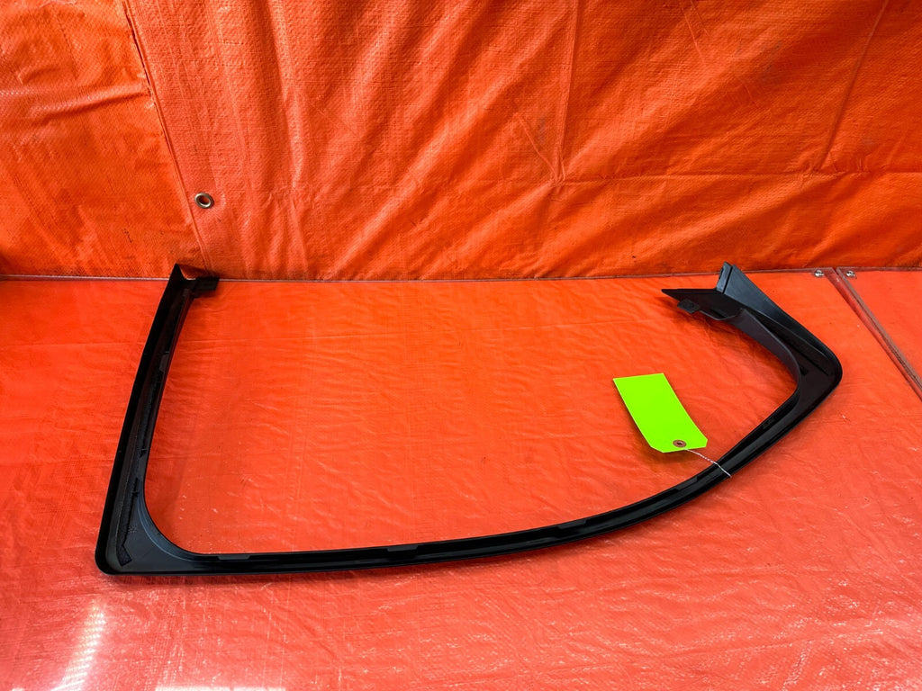 09 12 ACURA TSX   PASSENGER RIGHT REAR   INTERIOR DOOR LINING TRIM   OEM #2337