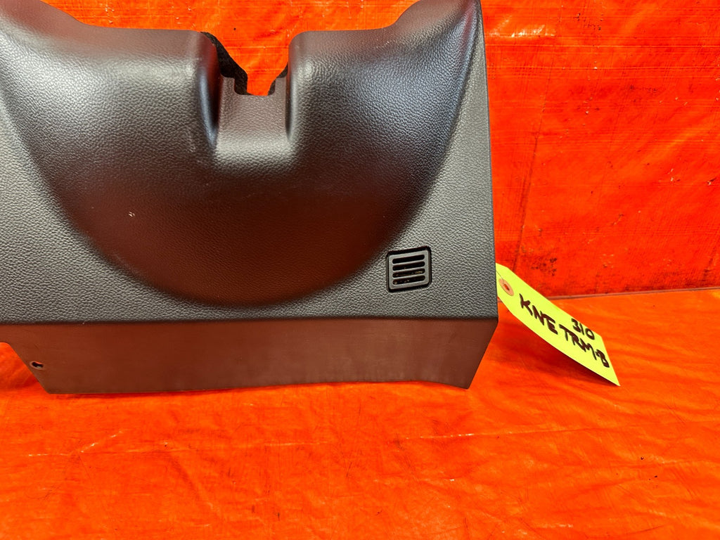 08-15 INFINITI G37 Q60 COUPE - KNEE TRIM UNDER STEERING COLUMN LOWER COVER - 3103