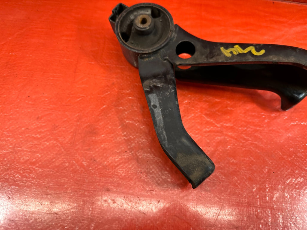 08 15 LANCER EVOLUTION X EVO 10 MR   MOTOR MOUNT SIDE MOUNT   AUTOMATIC OEM #2145