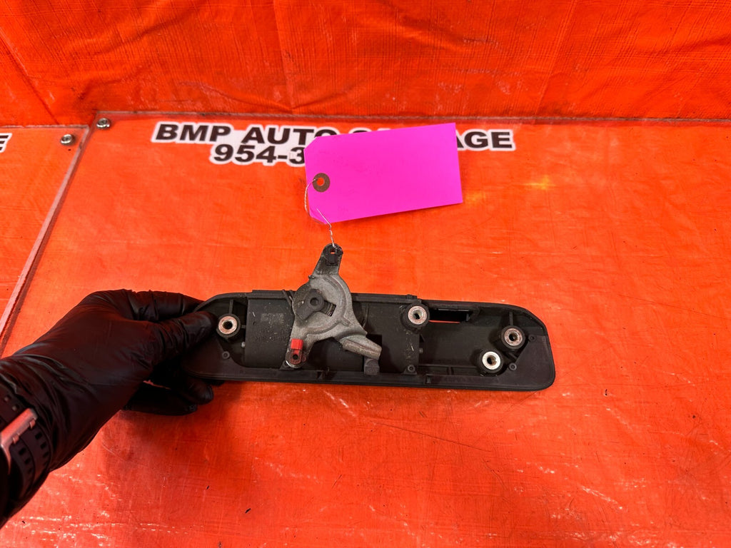 09 15 TOYOTA TACOMA   REAR TAIL GATE   EXTERIOR DOOR HANDLE HINGE   OEM #TOYO8