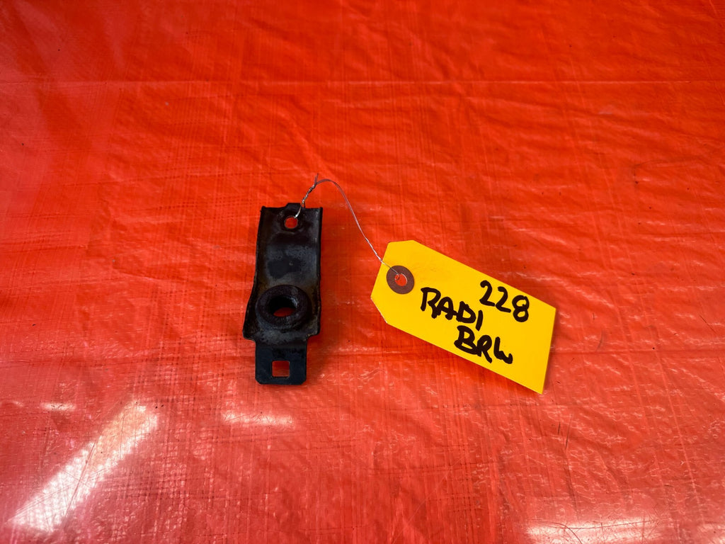 94 01 ACURA INTEGRA   RADIATOR MOUNTING BRACKET SET LEFT OR RIGHT   OEM #2280
