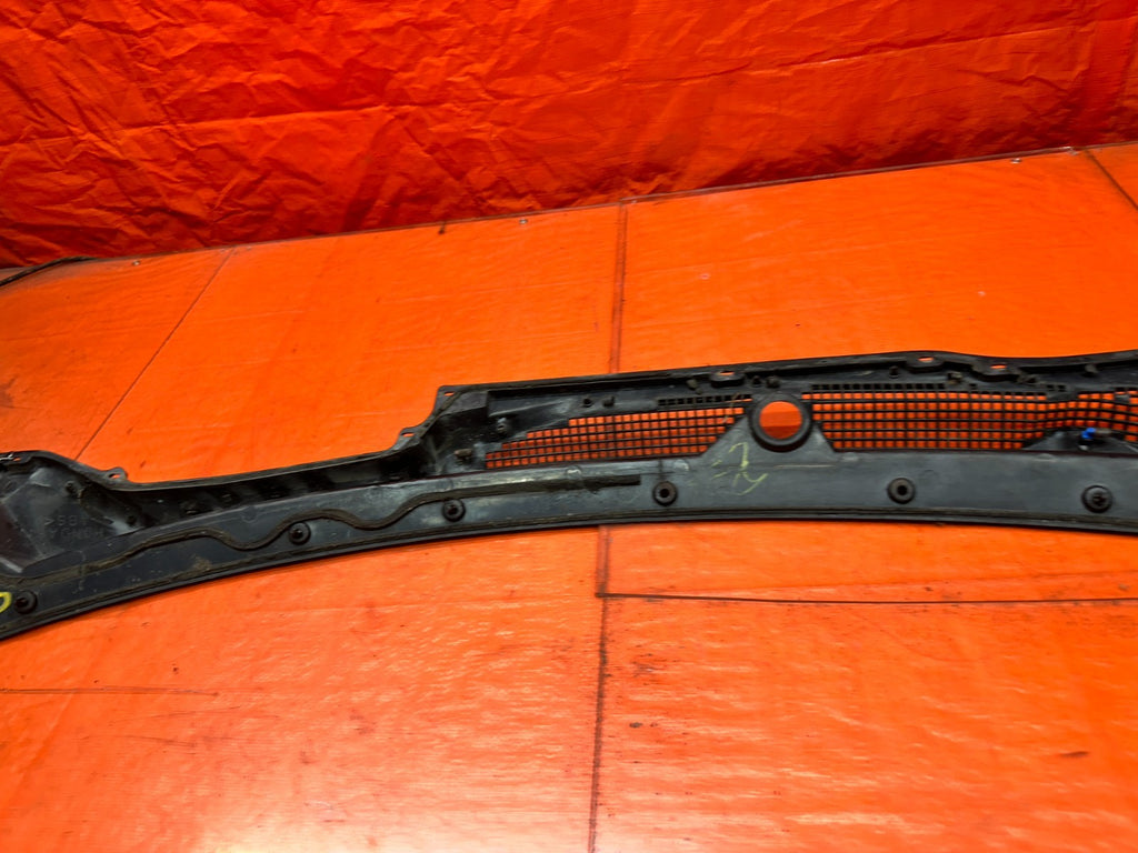 94-01 ACURA INTEGRA FRONT WINDSHIELD WIPER COWL GRILLE TRIM OEM #34020