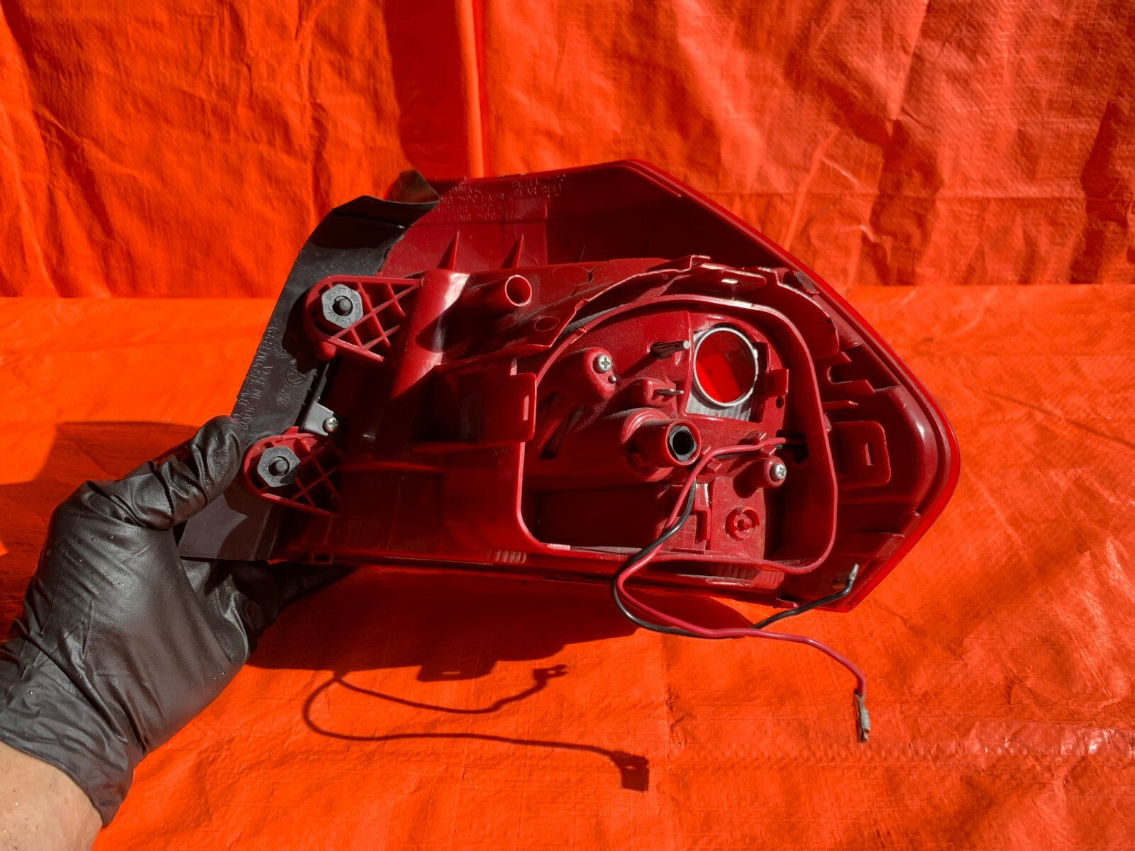OEM 2014 2015 14 15 VOLKSWAGEN PASSAT DRIVER LEFT OUTER TAIL LIGHT LAMP 8