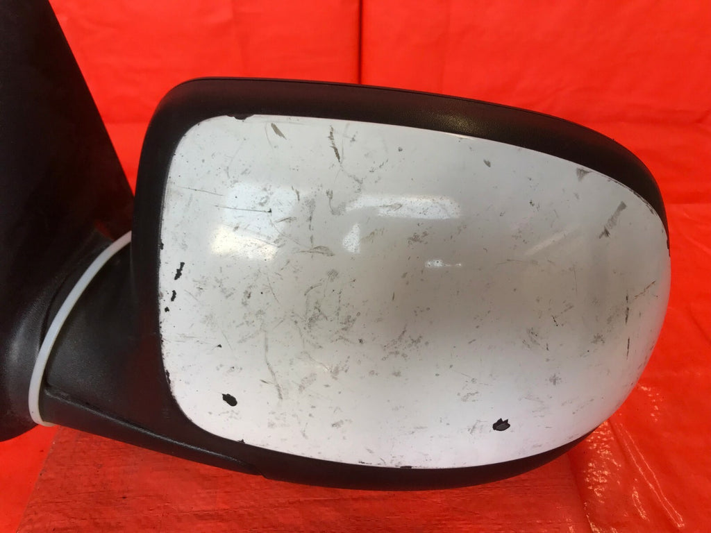 OEM 2002 02 GMC YUKON DRIVER LEFT SIDE VIEW MIRROR  HEATED   PUDDLE LITE   WHITE3