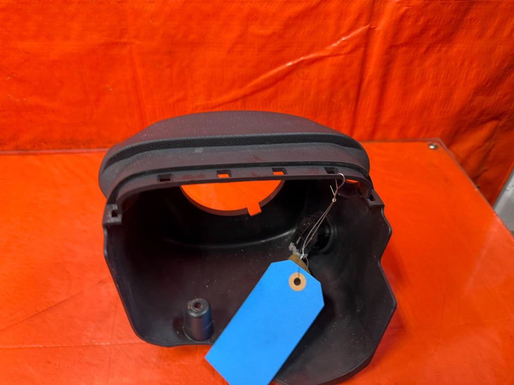 08 13 INFINITI G37 COUPE 2D   KEY IGNITION STEERING COLUMN COVER TOP BOTTOM  3287