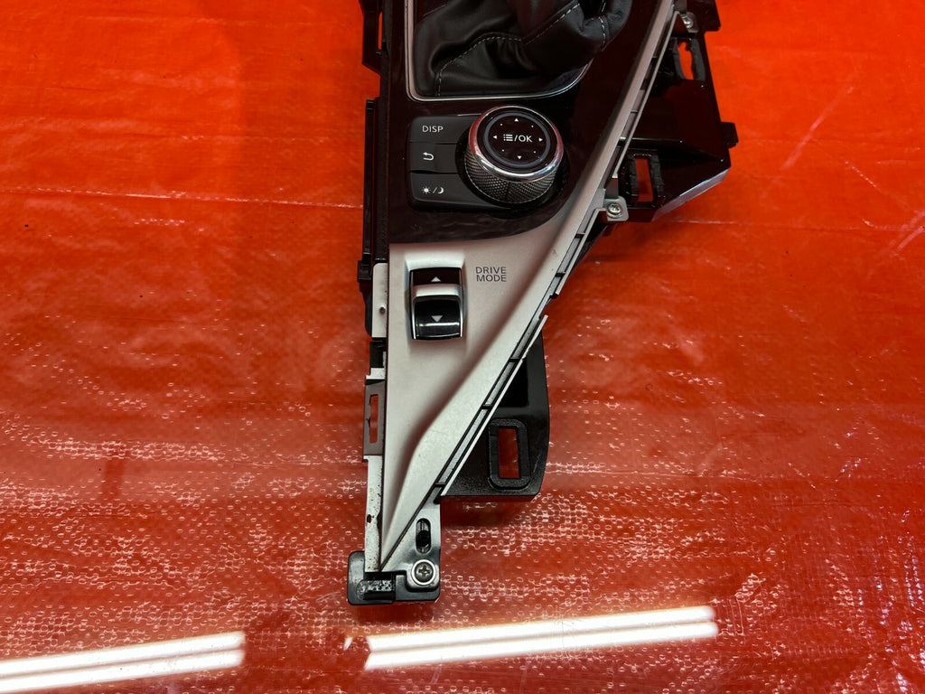 2018 18 INFINITI Q50   CENTER / SHIFTER CONSOLE W/ CONTROLS   W/O NAVI   OEM #963