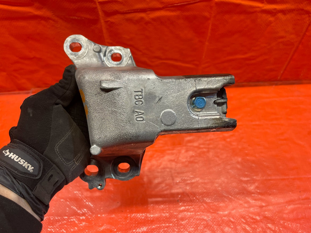17 20 HONDA CIVIC SI   ENGINE MOTOR MOUNT ALUMINUM BRACKET   OEM #823